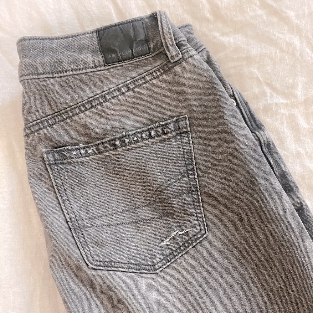 American Eagle Mom Jeans